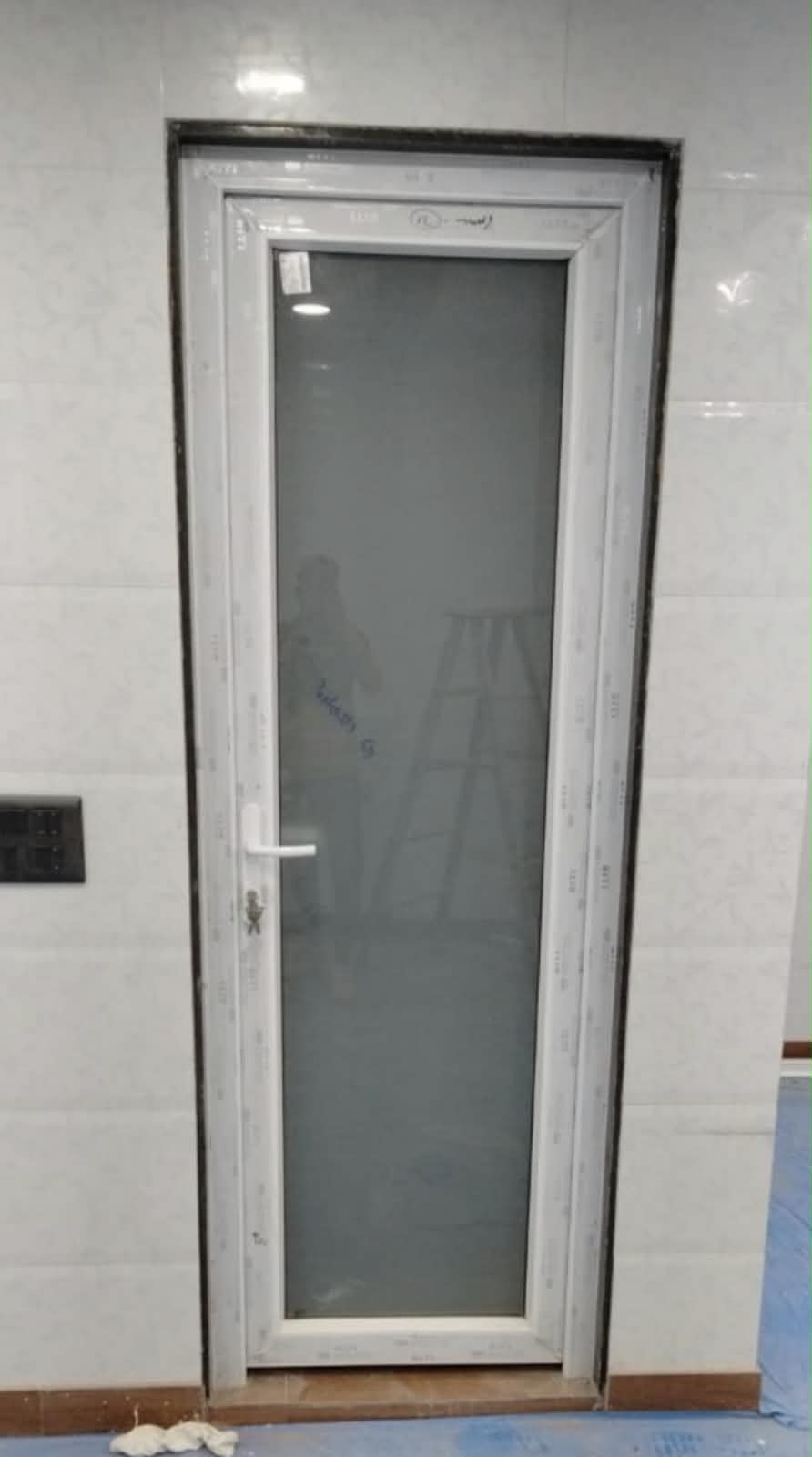 Sliding window installation